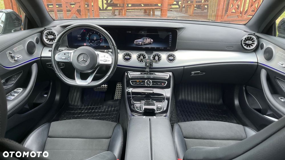 Mercedes-Benz Klasa E 300 d 9G-TRONIC - 14