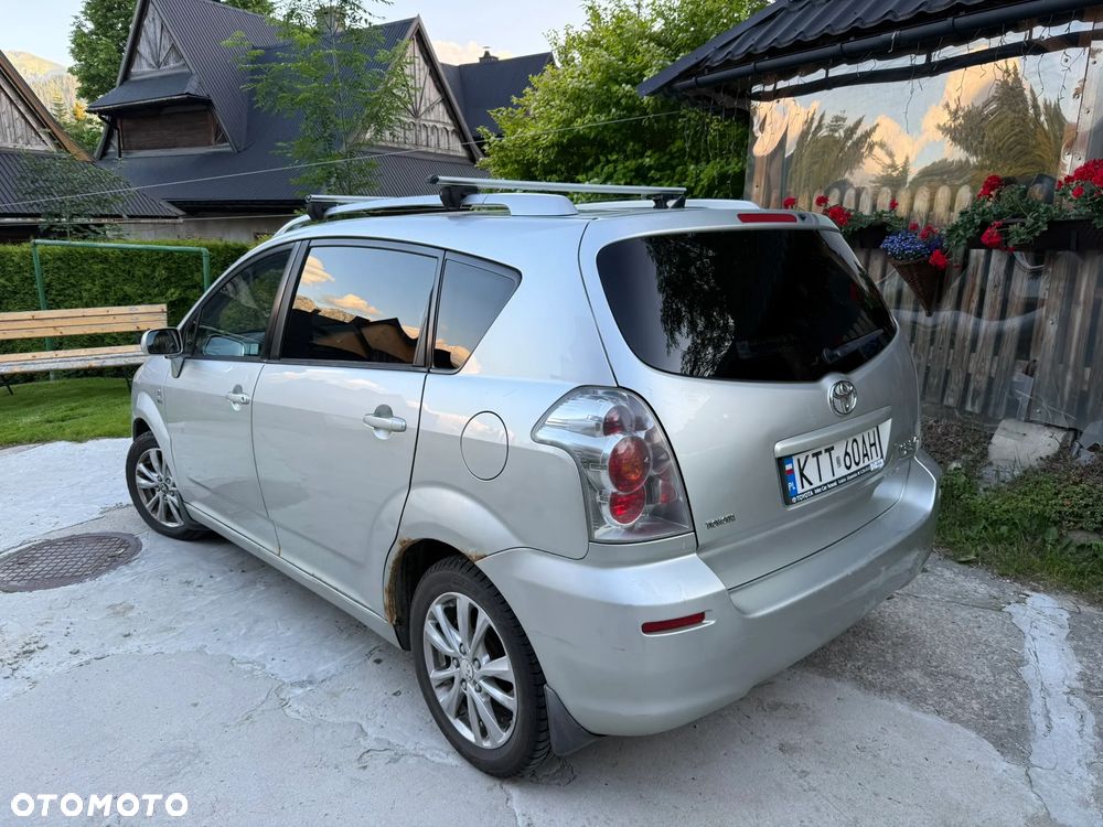 Toyota Corolla Verso 1.8 Sol 7os - 3