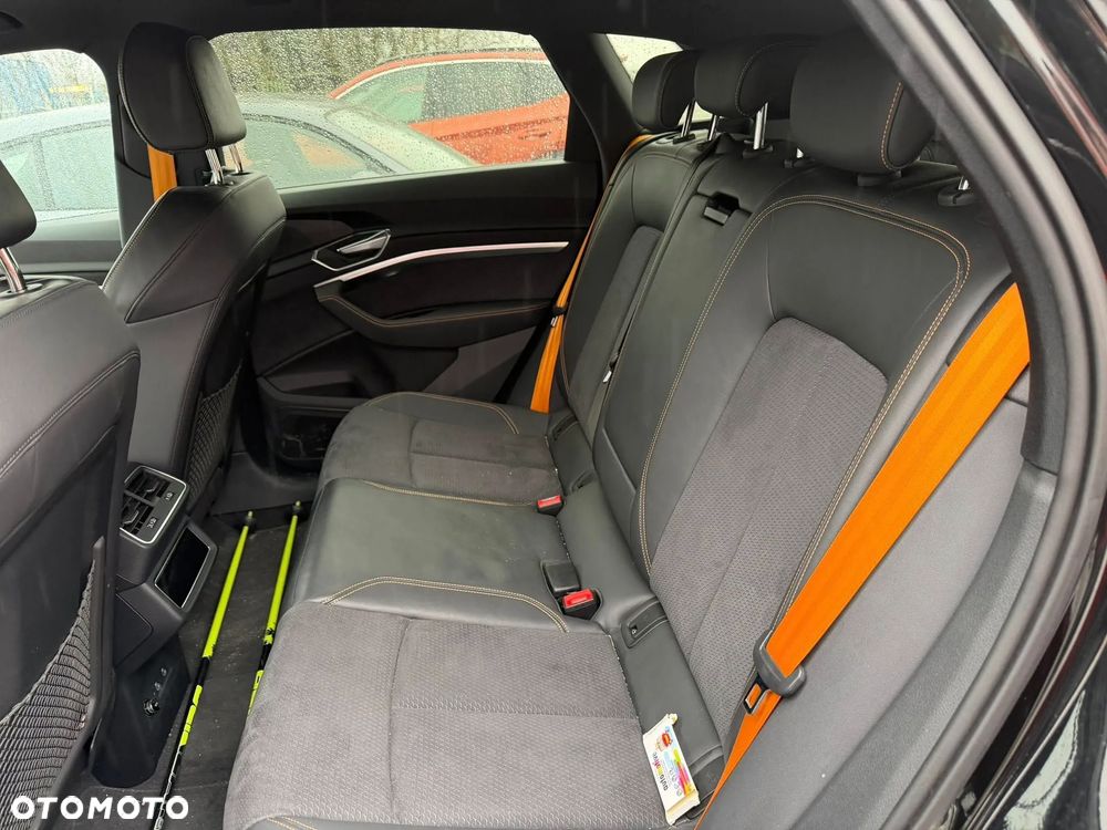 Audi e-tron 55 Quattro S Line - 8