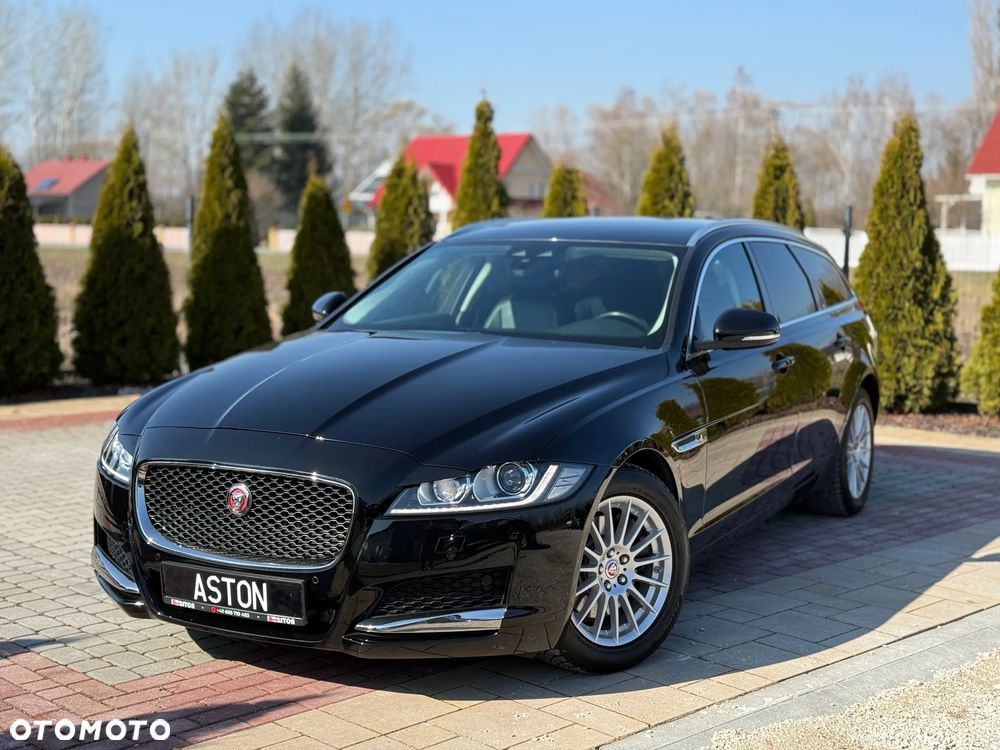 Jaguar XF 2.0 i4D Prestige - 2