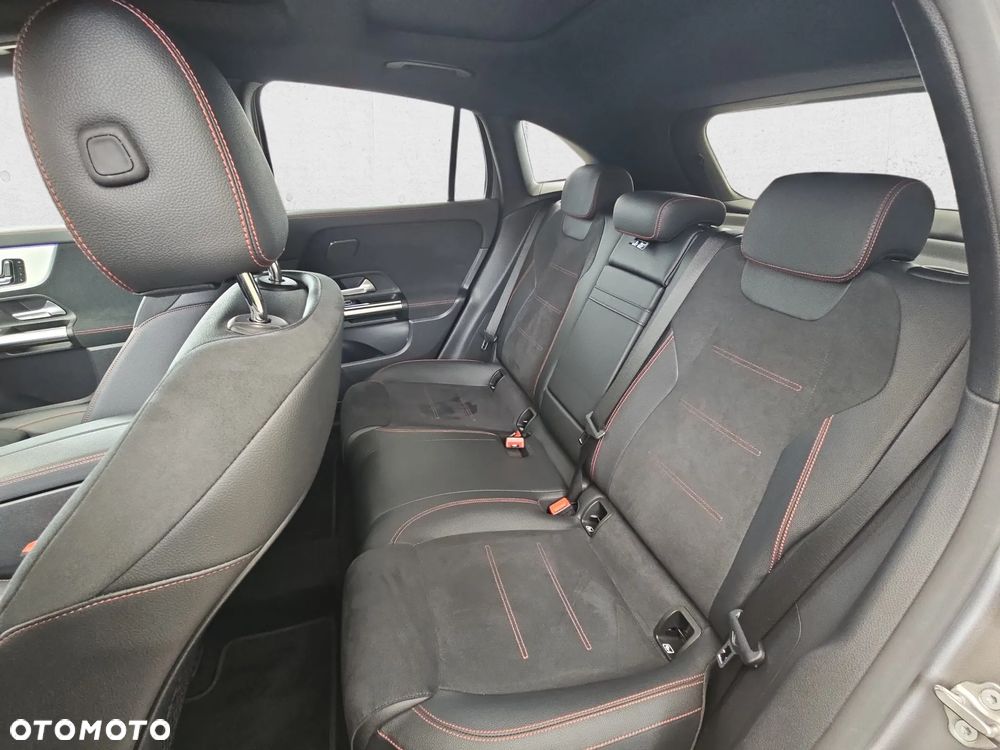Mercedes-Benz EQA 250 66.5kWh AMG Line - 21