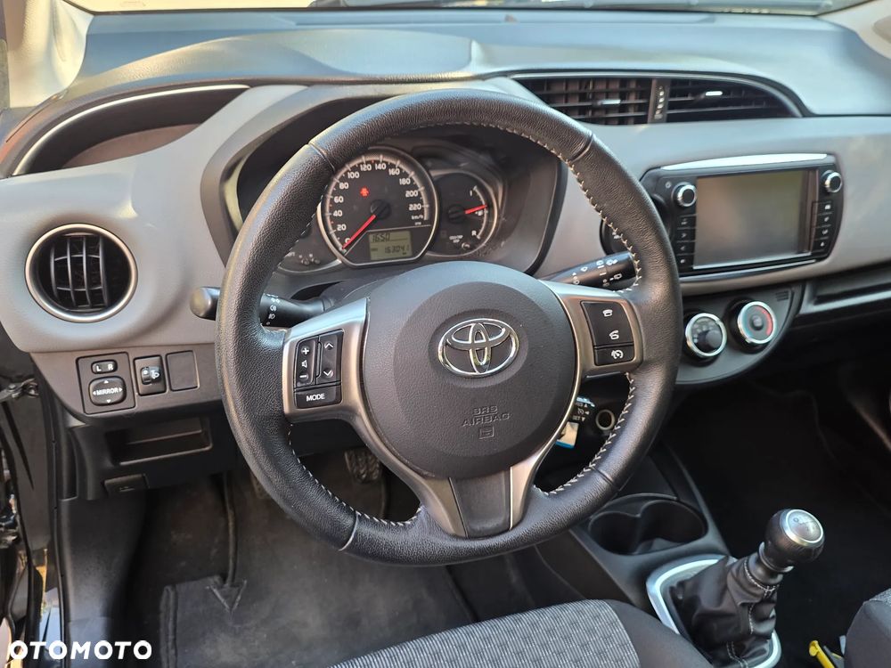 Toyota Yaris 1.33 VVT-i Edition - 28