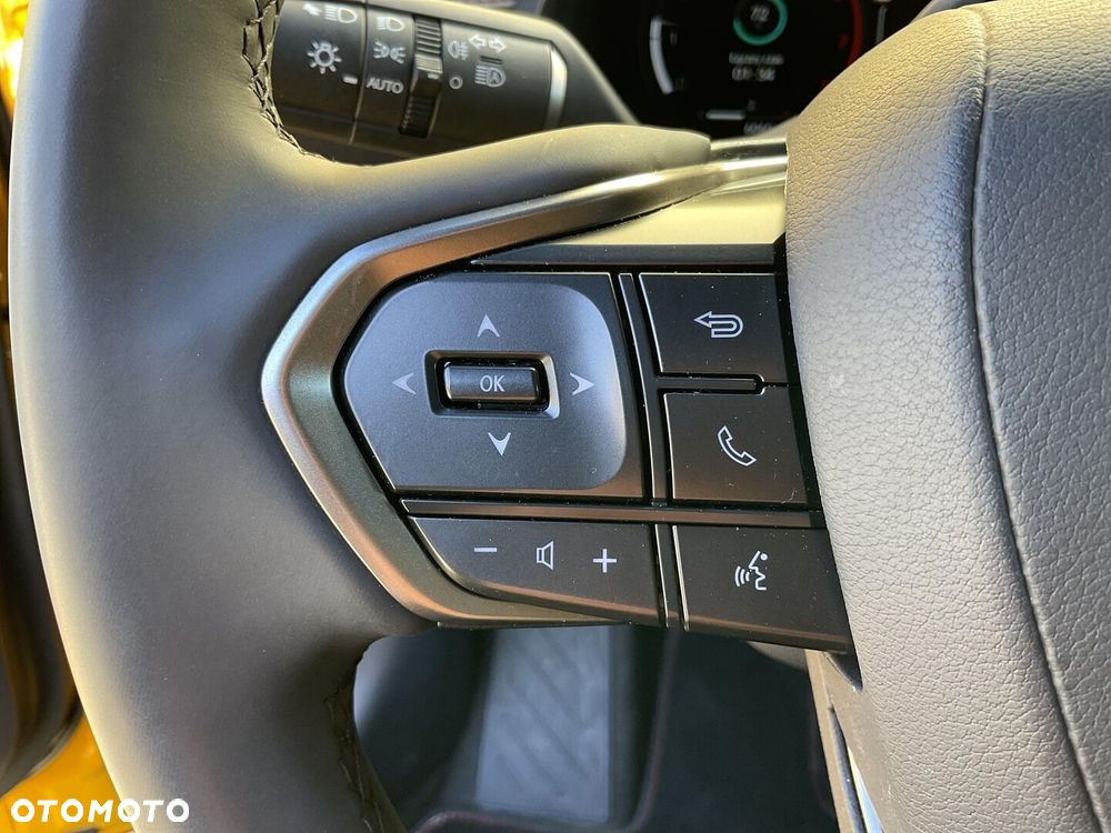 Lexus LBX 1.5 Hybrid Emotion - 28