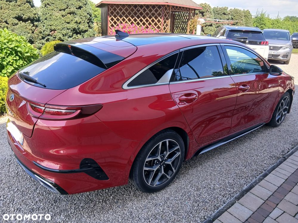 Kia ProCeed 1.4 T-GDI GT Line - 4
