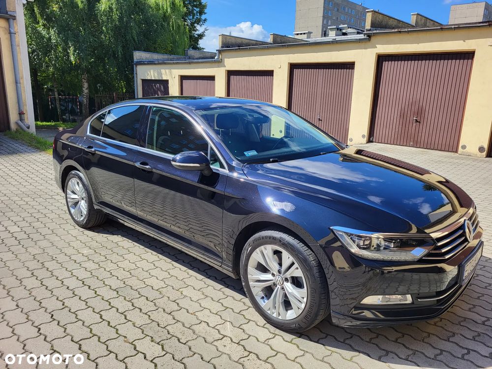 Volkswagen Passat 2.0 TDI BMT Comfortline - 12
