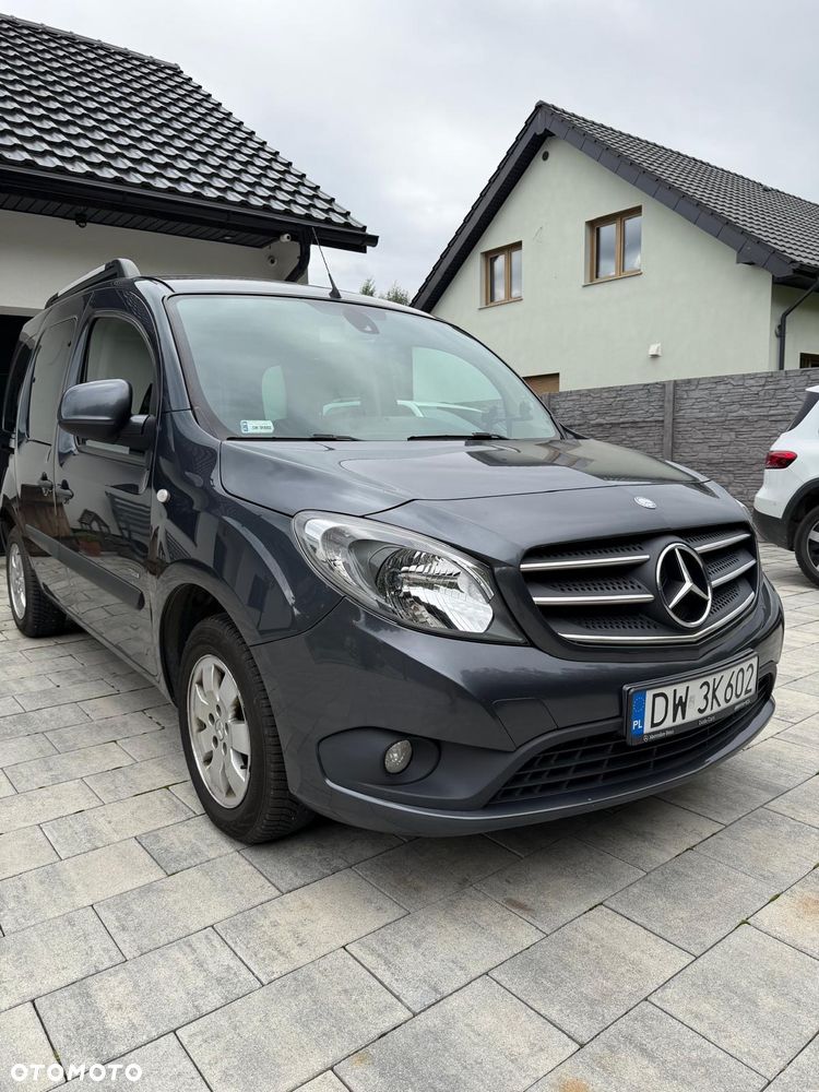 Mercedes-Benz Citan Kombi 415.703 - 9