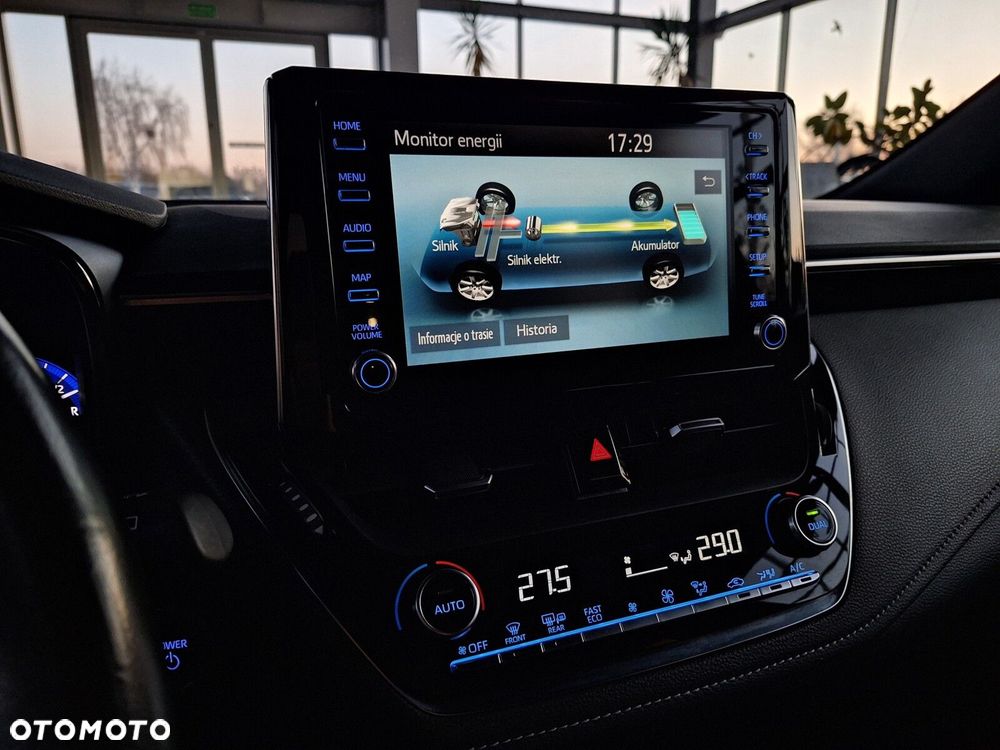 Toyota Corolla 1.8 Hybrid Comfort - 31