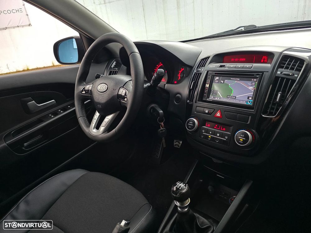 Kia Ceed SW 1.6 CRDi EX ISG - 45