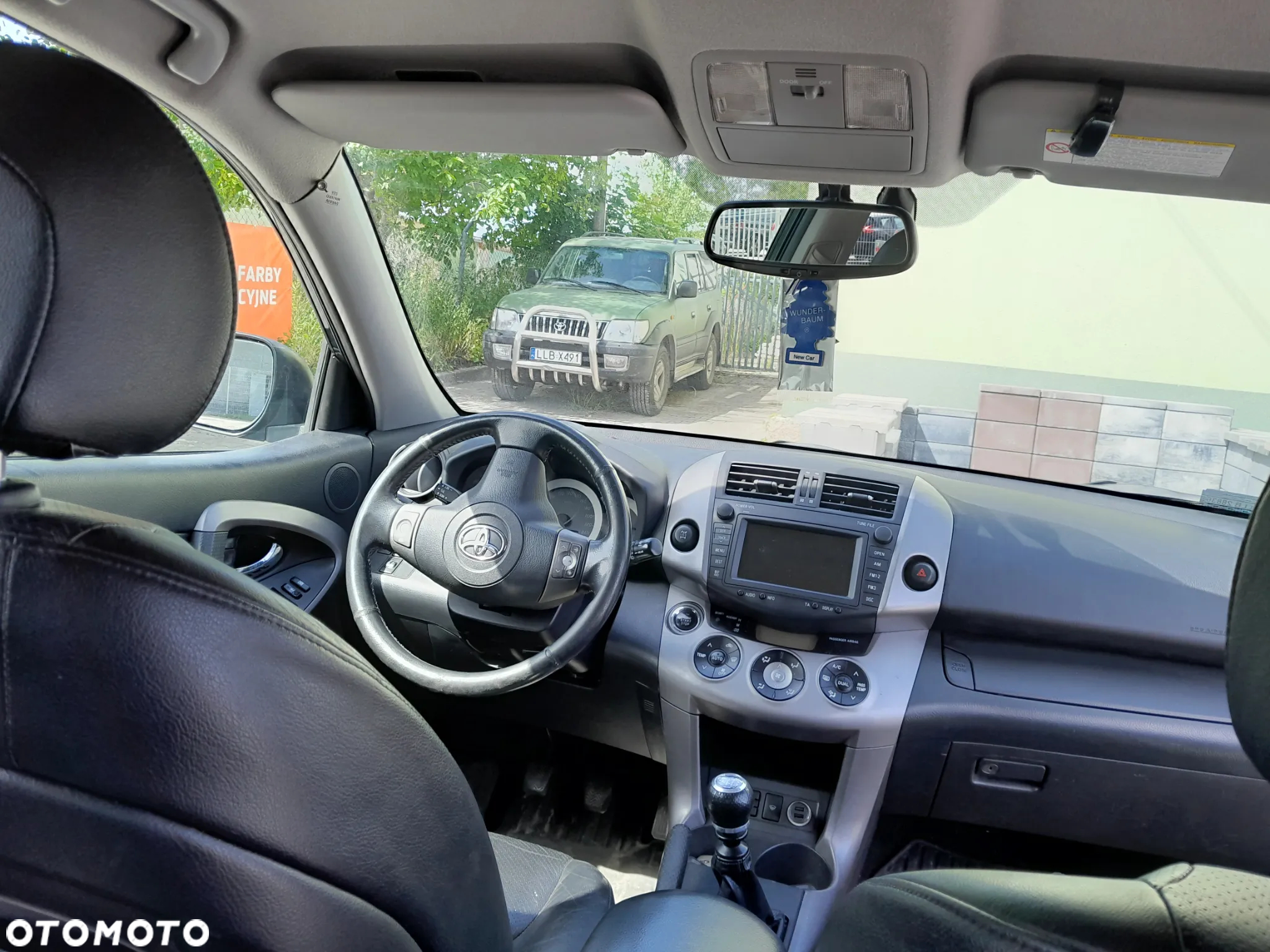 Toyota RAV4 - 7