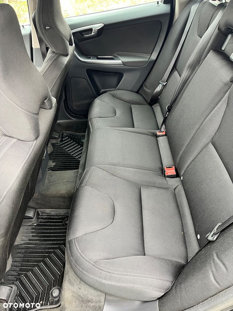 Volvo XC 60 D3 Momentum - 15