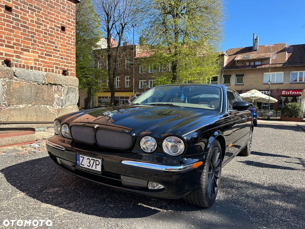 Jaguar XJR - 2