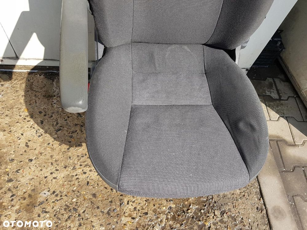 PEUGEOT BOXER II JUMPER III 06-14r DUCATO FOTEL KIEROWCY LEWY PRZÓD - 2