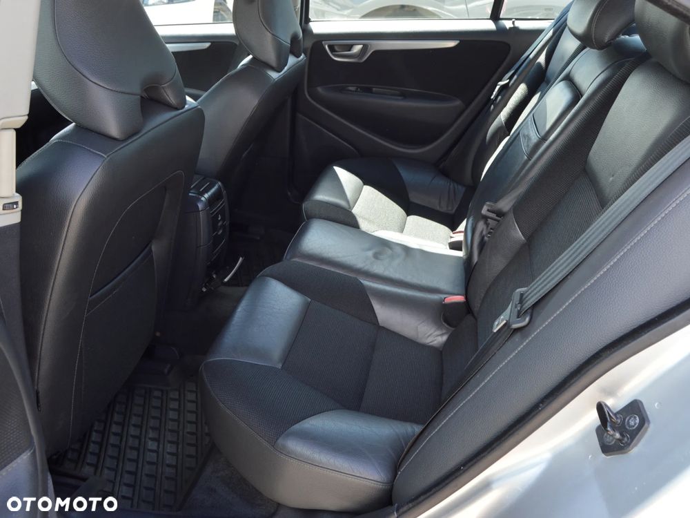 Volvo S60 - 9