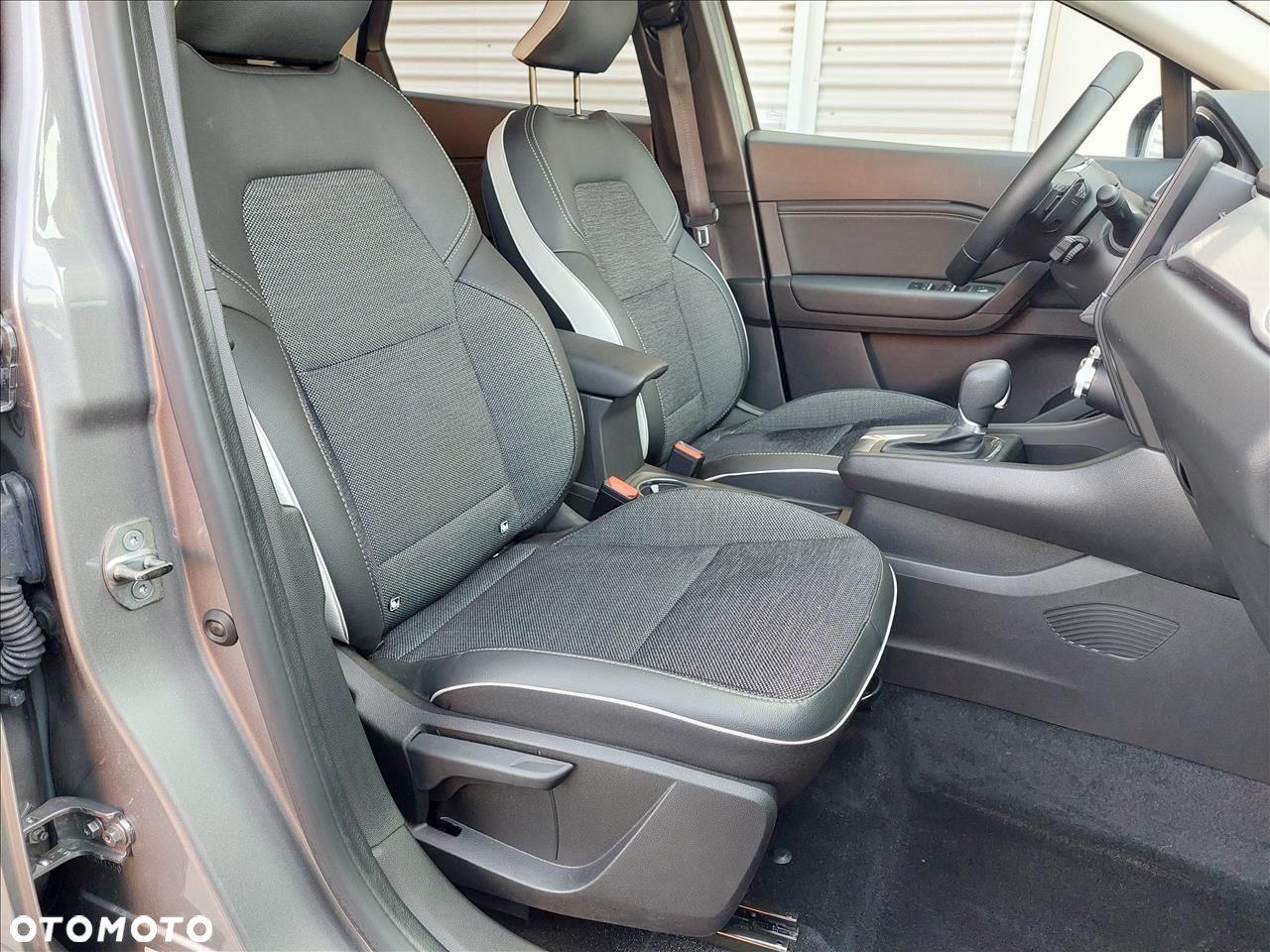 Renault Captur - 8