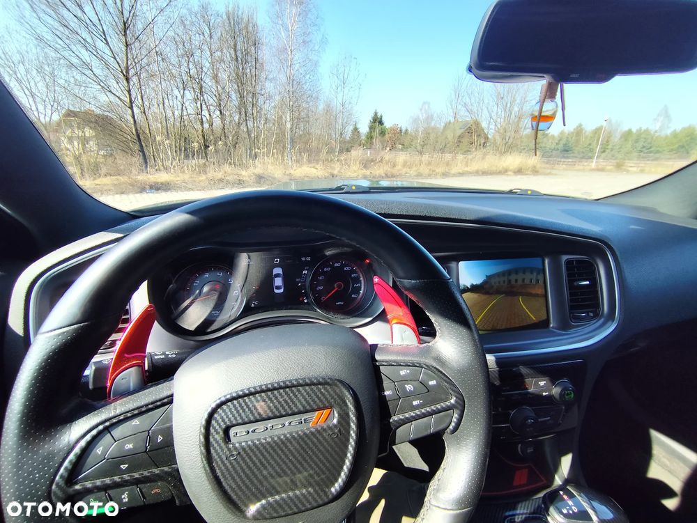 Dodge Charger 5.7 R/T - 22