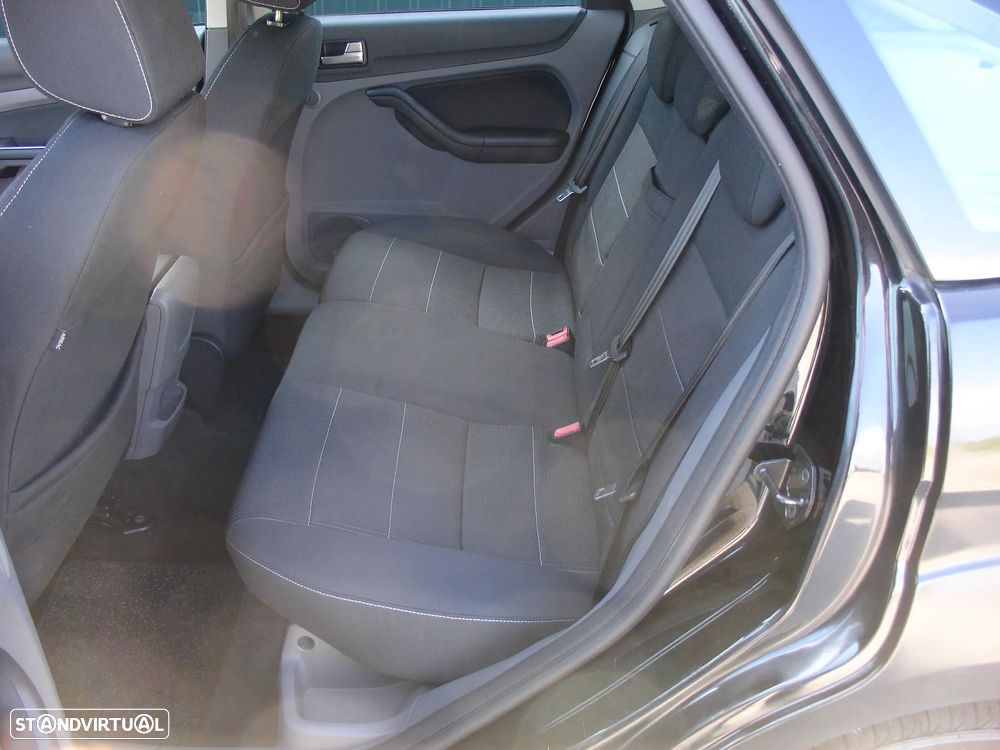 Ford Focus 1.6 TDCi Titanium - 15