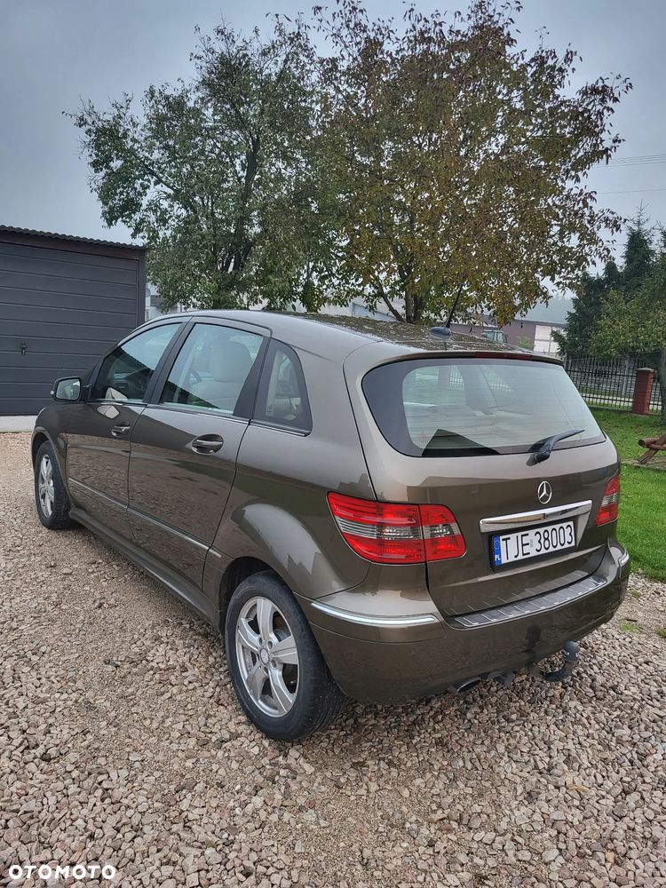 Mercedes-Benz Klasa B 180 CDI EU5 - 1