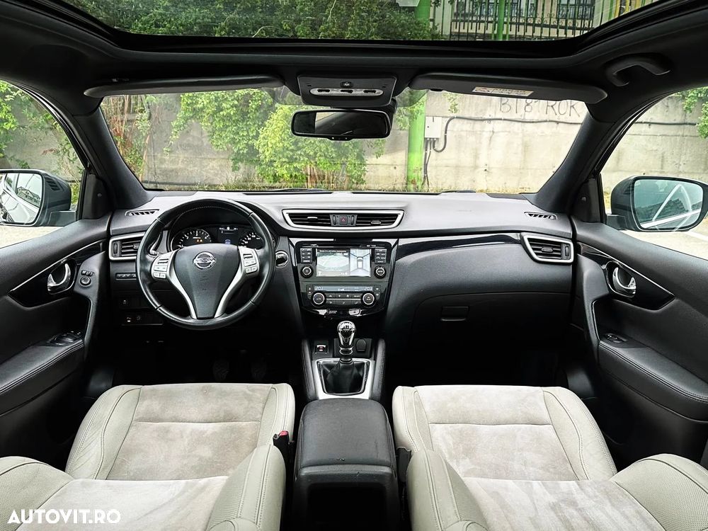 Nissan Qashqai 1.6 dCi DPF 4x4 Start/Stop tekna - 7