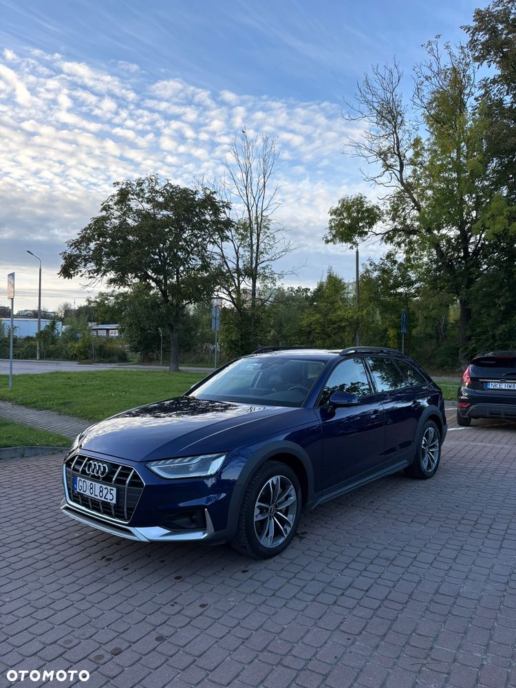 Audi A4 Allroad - 11