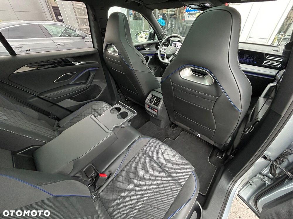 Volkswagen Tiguan - 10