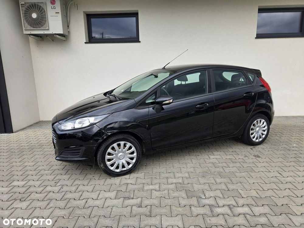 Ford Fiesta - 17