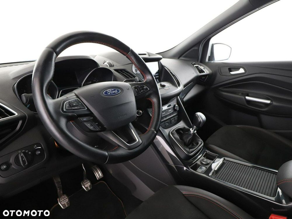 Ford Kuga 2.0 TDCi 4x2 ST-Line - 14