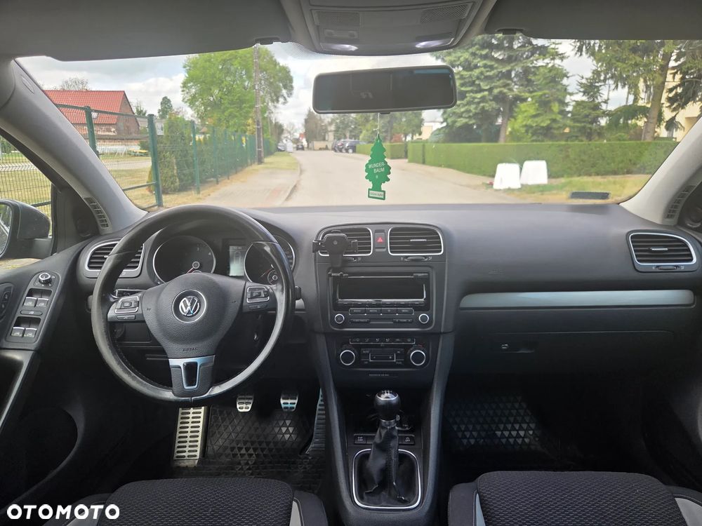 Volkswagen Golf - 5
