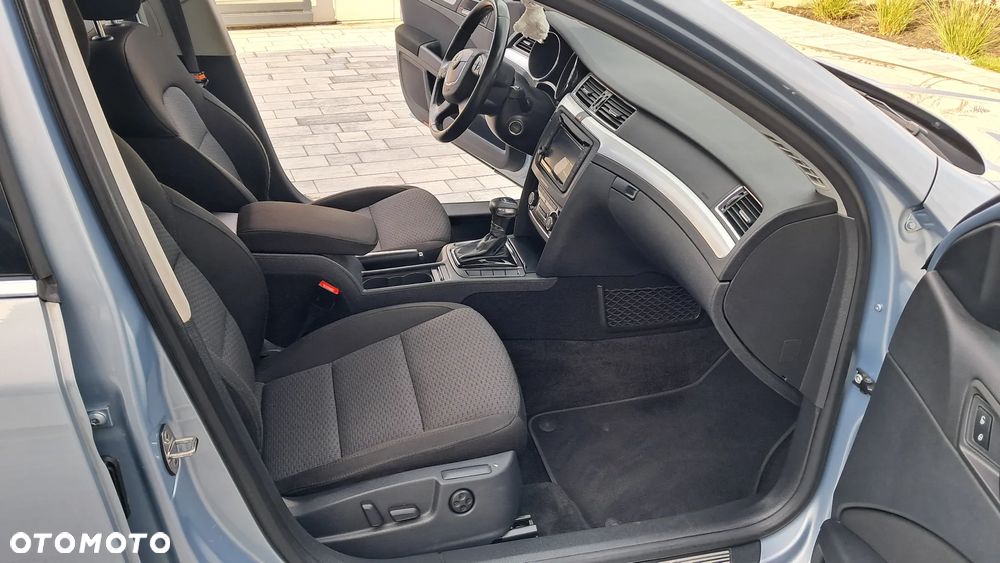 Skoda Superb 1.8 TSI Comfort DSG - 16