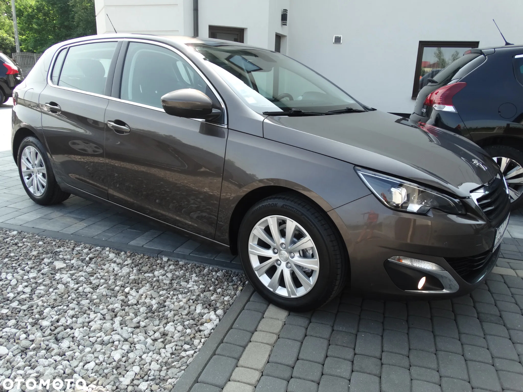 Peugeot 308 1.6 BlueHDi Allure S&S - 12