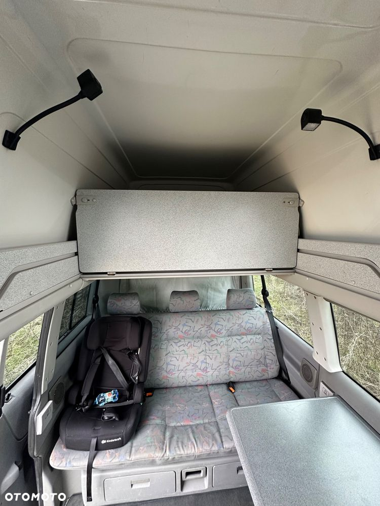 Volkswagen Multivan TDI syncro - 10