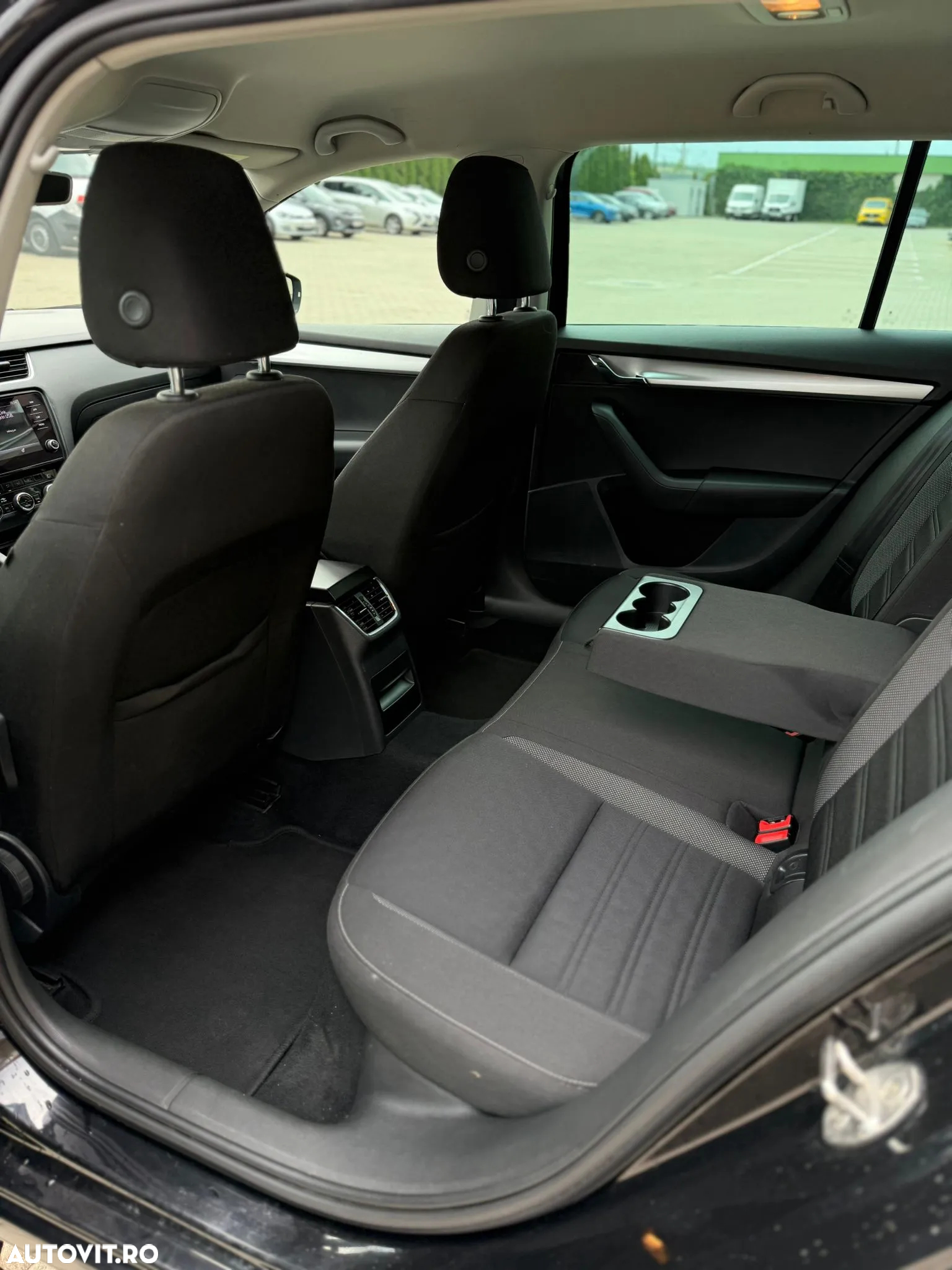 Skoda Octavia 1.6 TDI Ambition - 14