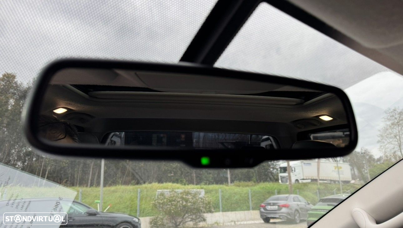 Nissan Navara DC N-Connecta - 17