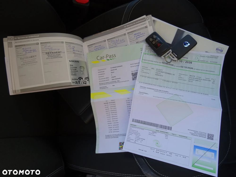 Volvo V40 D2 Momentum - 29
