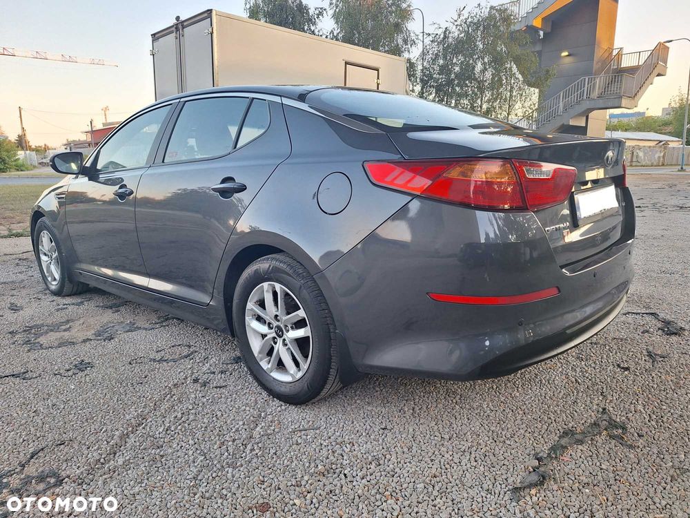 Kia Optima - 4