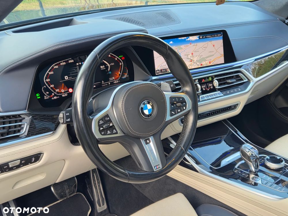 BMW X7 - 13