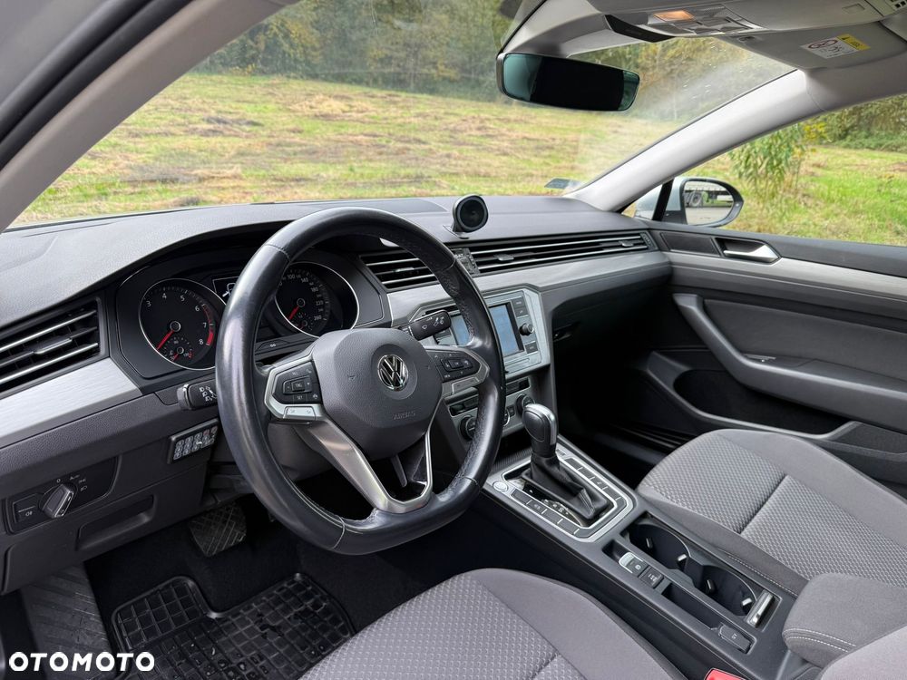 Volkswagen Passat 1.5 TSI EVO Essence DSG - 32