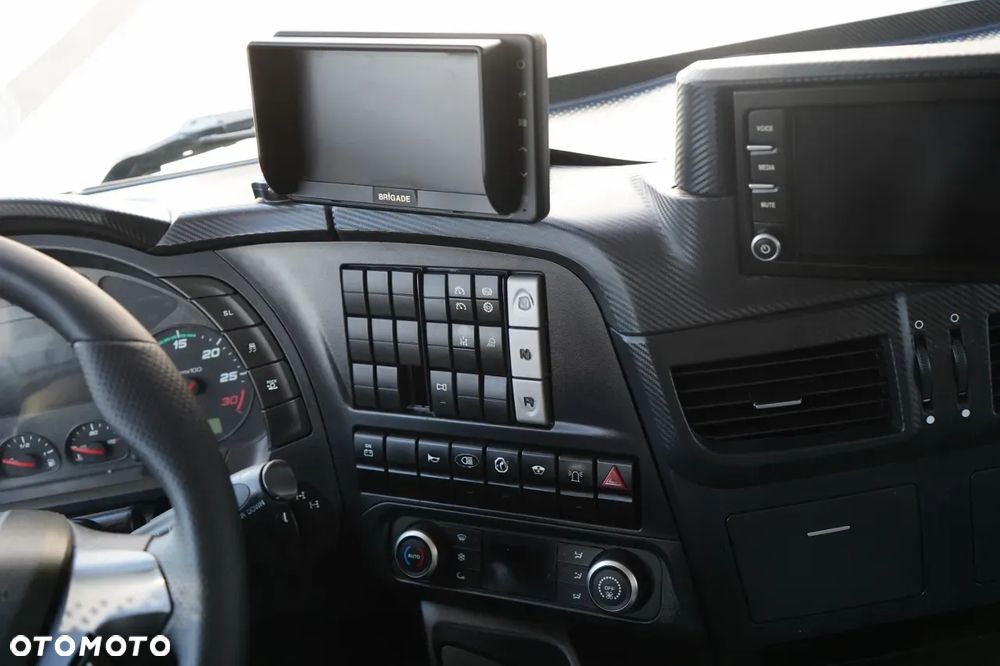 Iveco 400 SL X-WAY STRALIS / 8X4/  BETONOMIESZARKA / IMER / OPONY 100 % / ALUFELGI / - 31