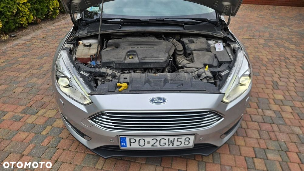 Ford Focus - 23
