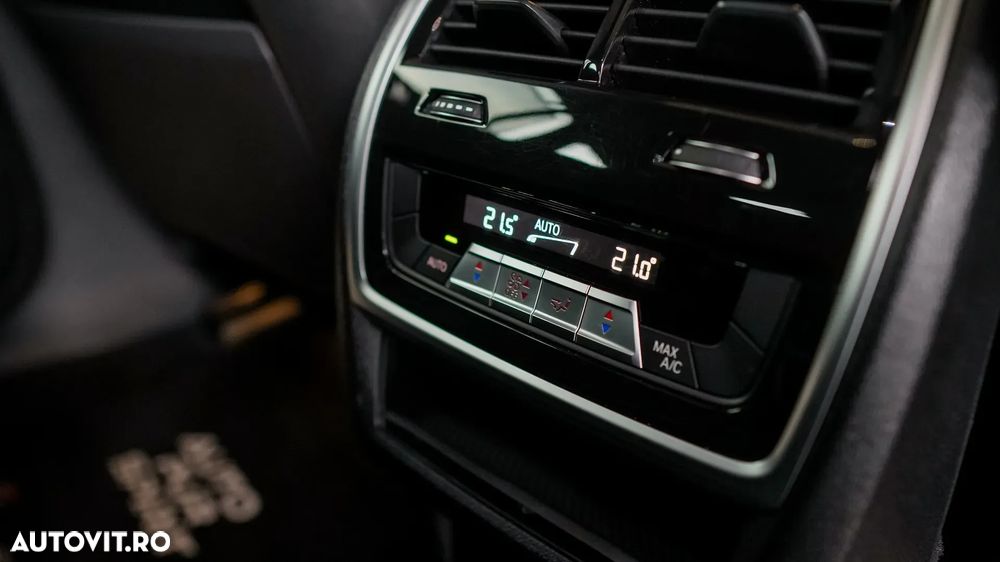 BMW X6 xDrive40d AT MHEV - 38