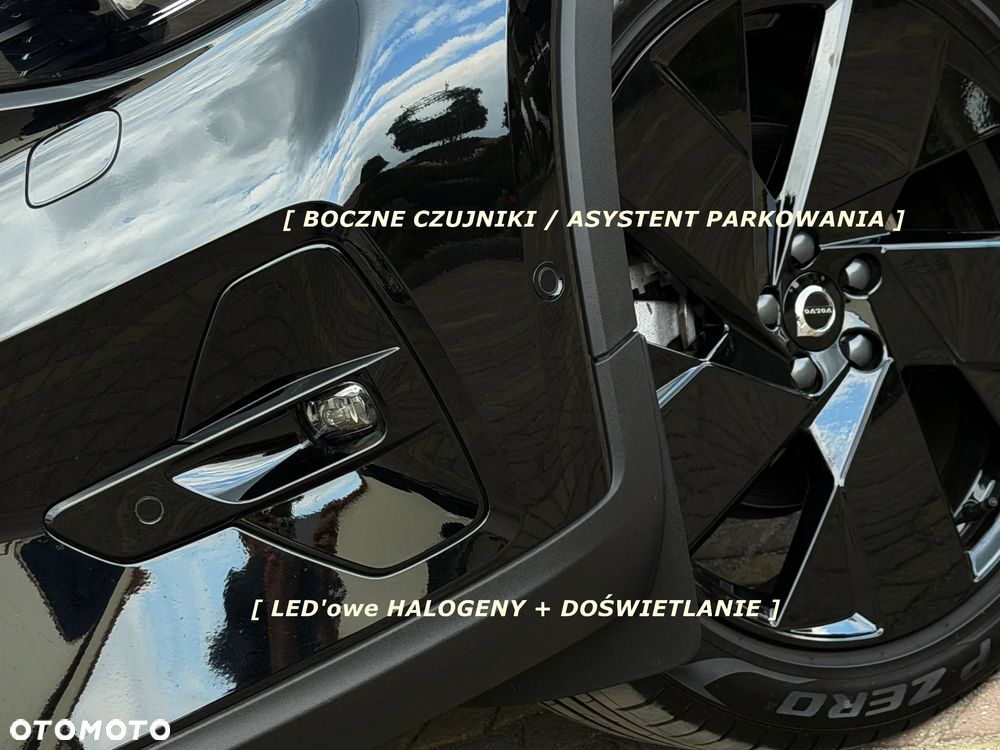 Volvo XC 40 B3 B DKG Ultra Black Edition - 34