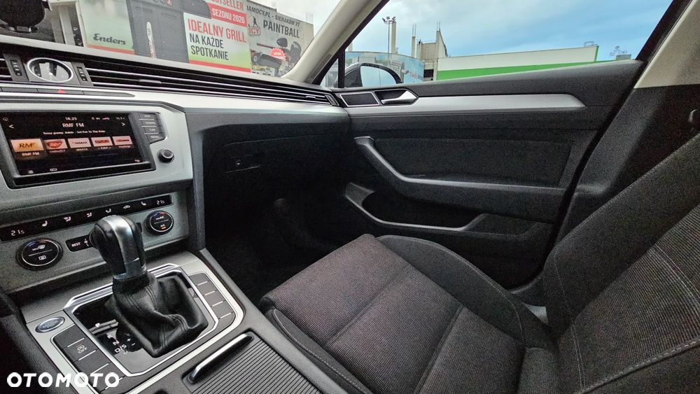Volkswagen Passat 2.0 TDI BMT Comfortline DSG - 8