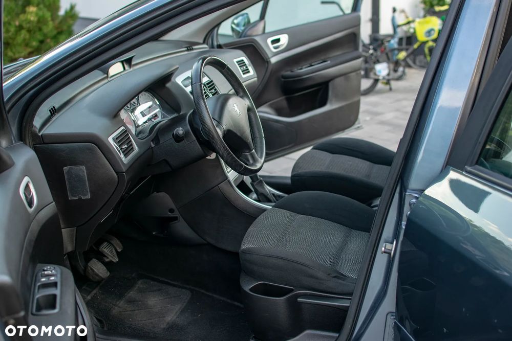 Peugeot 307 - 6