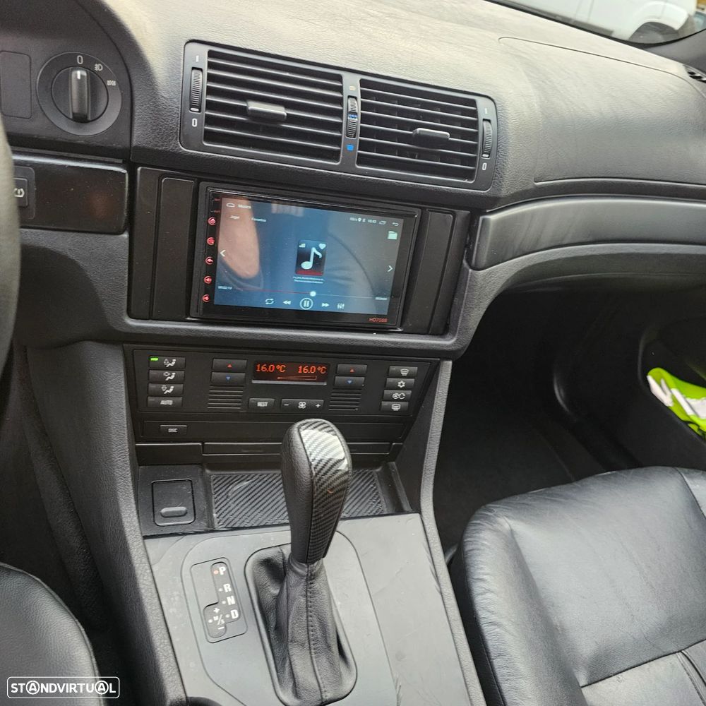 BMW 530 dA Touring - 28