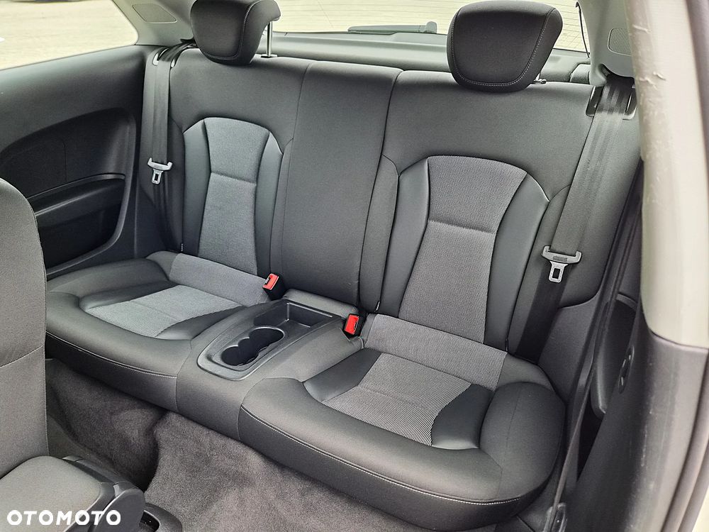 Audi A1 3-drzwiowe 1.2 TFSI Ambition - 20