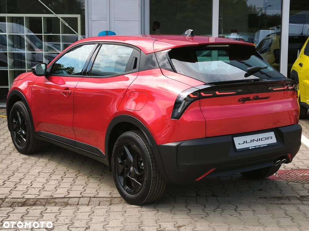 Alfa Romeo Junior 1.2 mHEV Ibrida eDCT - 7