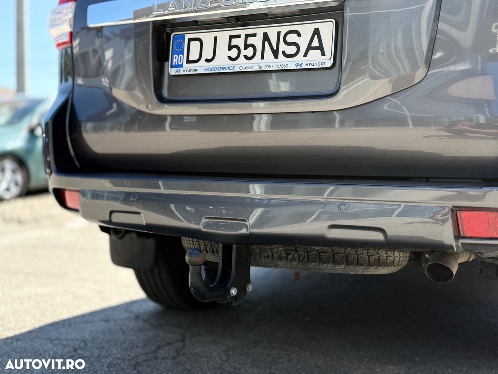 Toyota Land Cruiser 2.8l Turbo D-4D AVS Aut. Luxury - 19