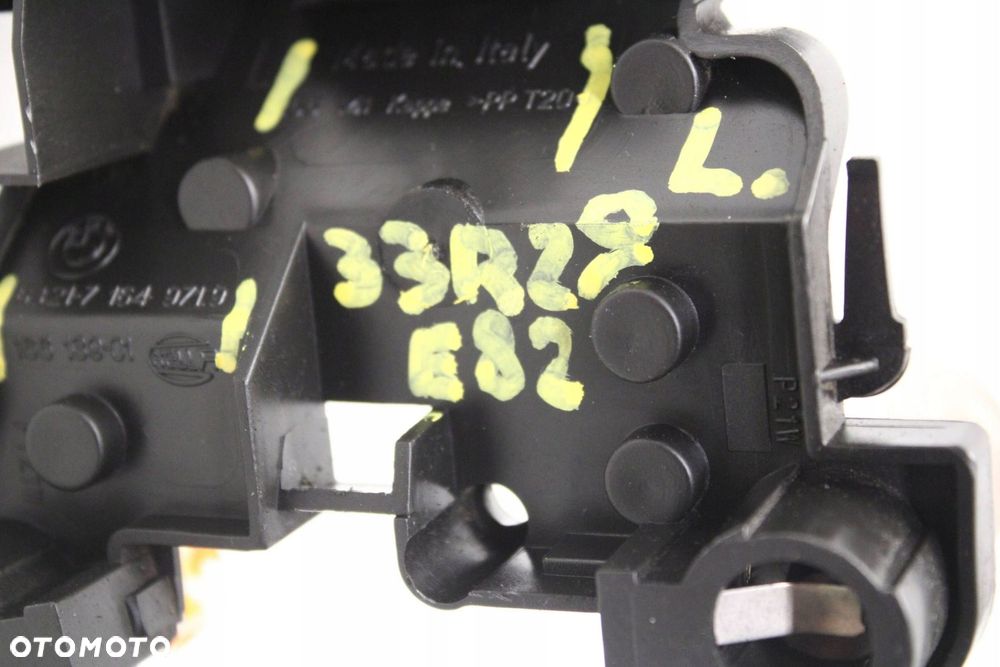 WKŁAD LAMPY GNIAZDO ŻAROWEK LEWY TYŁ BMW E82 7164971 - 6