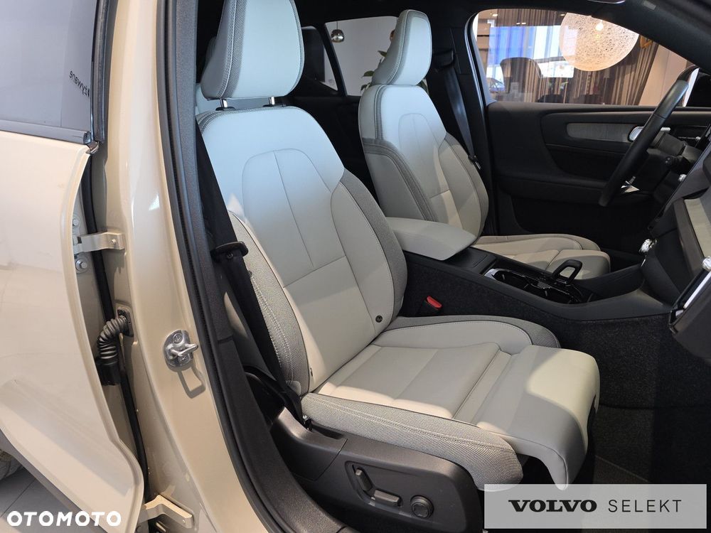 Volvo XC 40 - 27