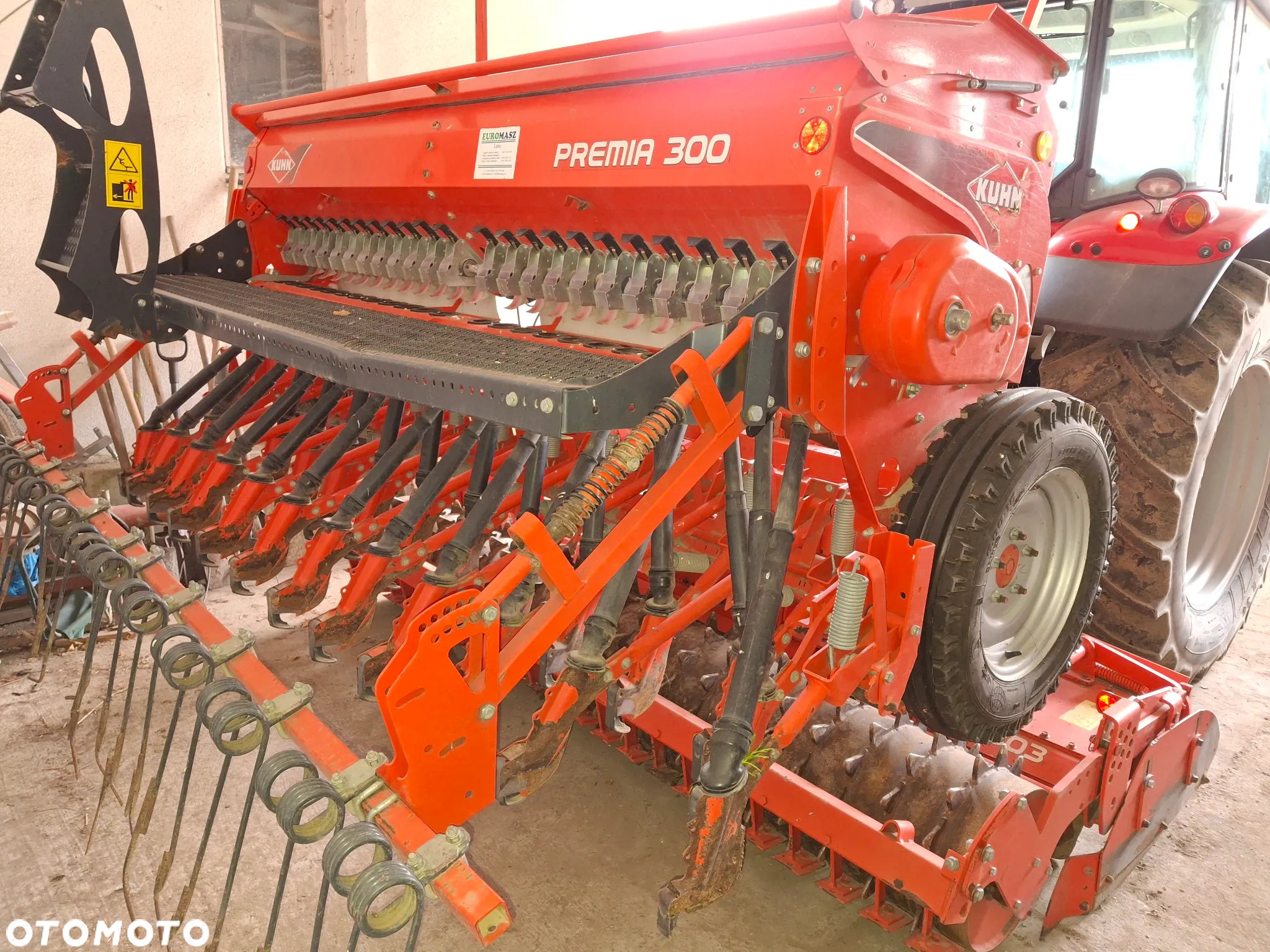 Kuhn HR303 +Premia 300 - 4