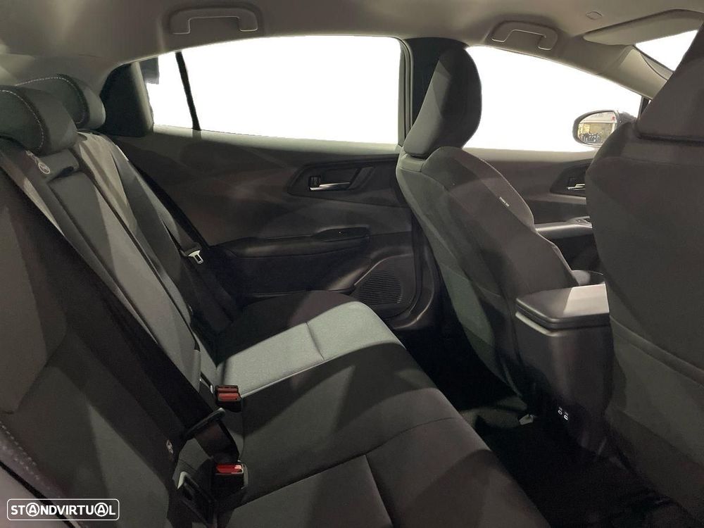 Toyota Prius - 8